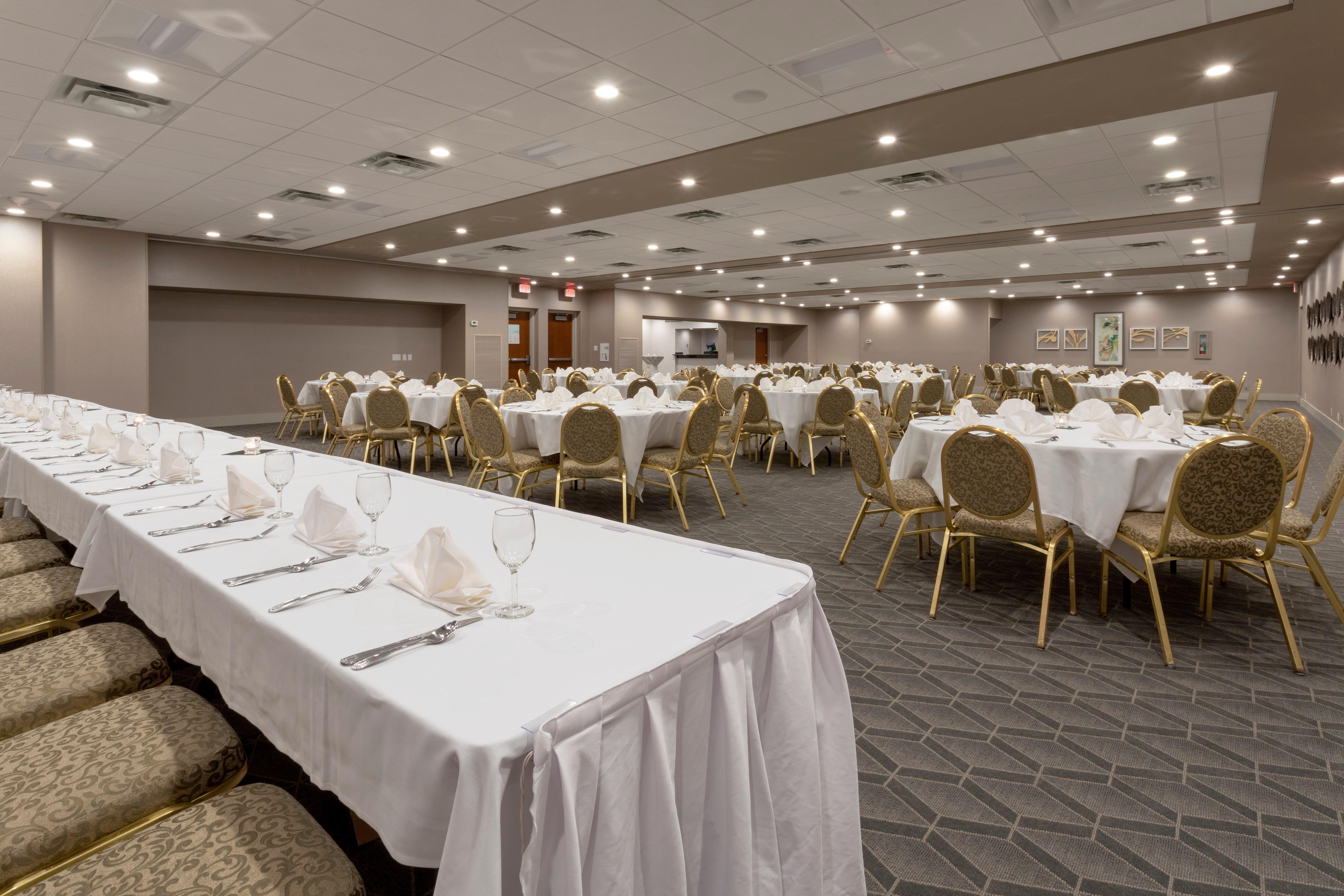 Holiday Inn Marquette By Ihg Exterior foto
